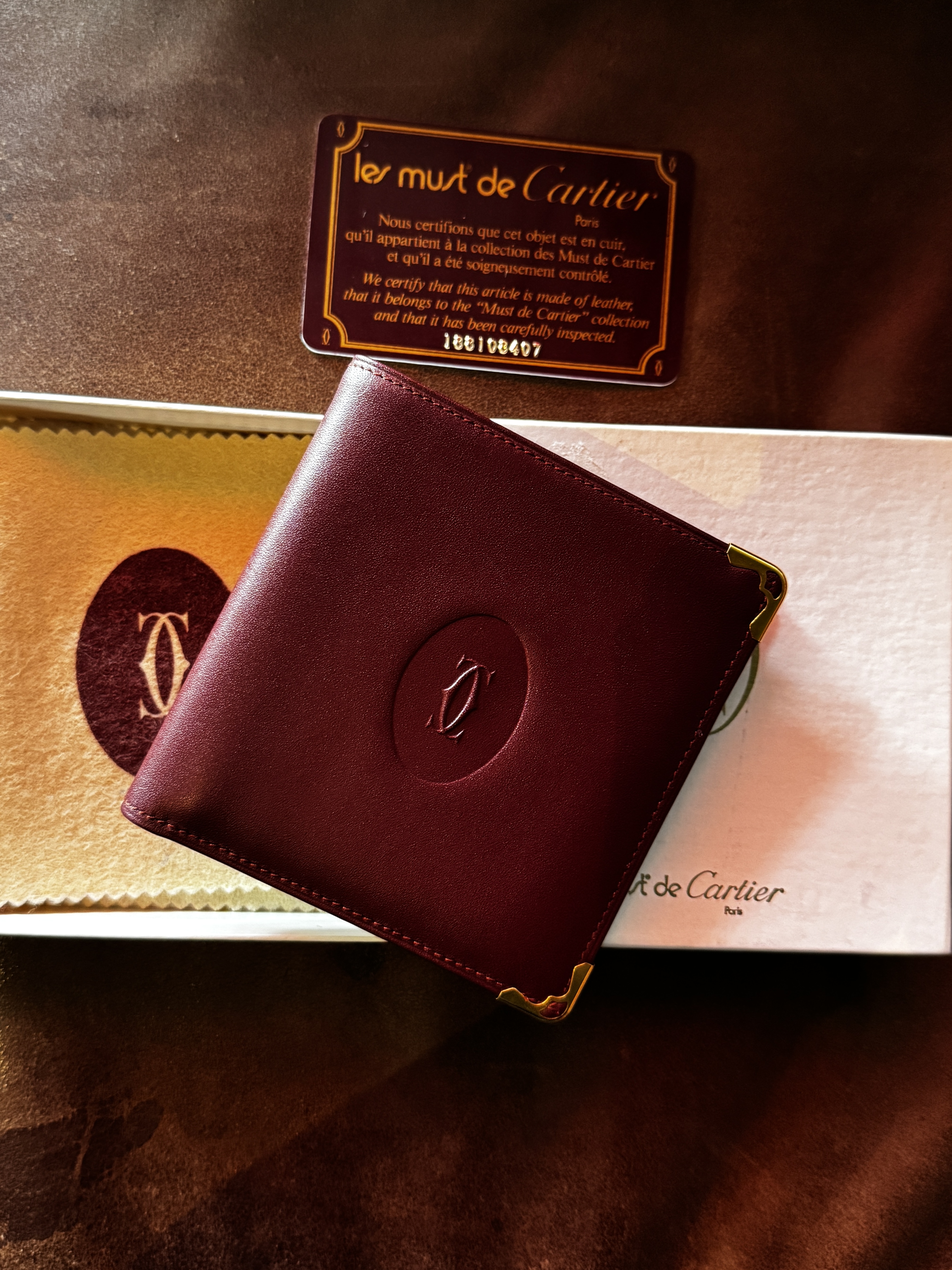 Vintage must de Cartier wallet