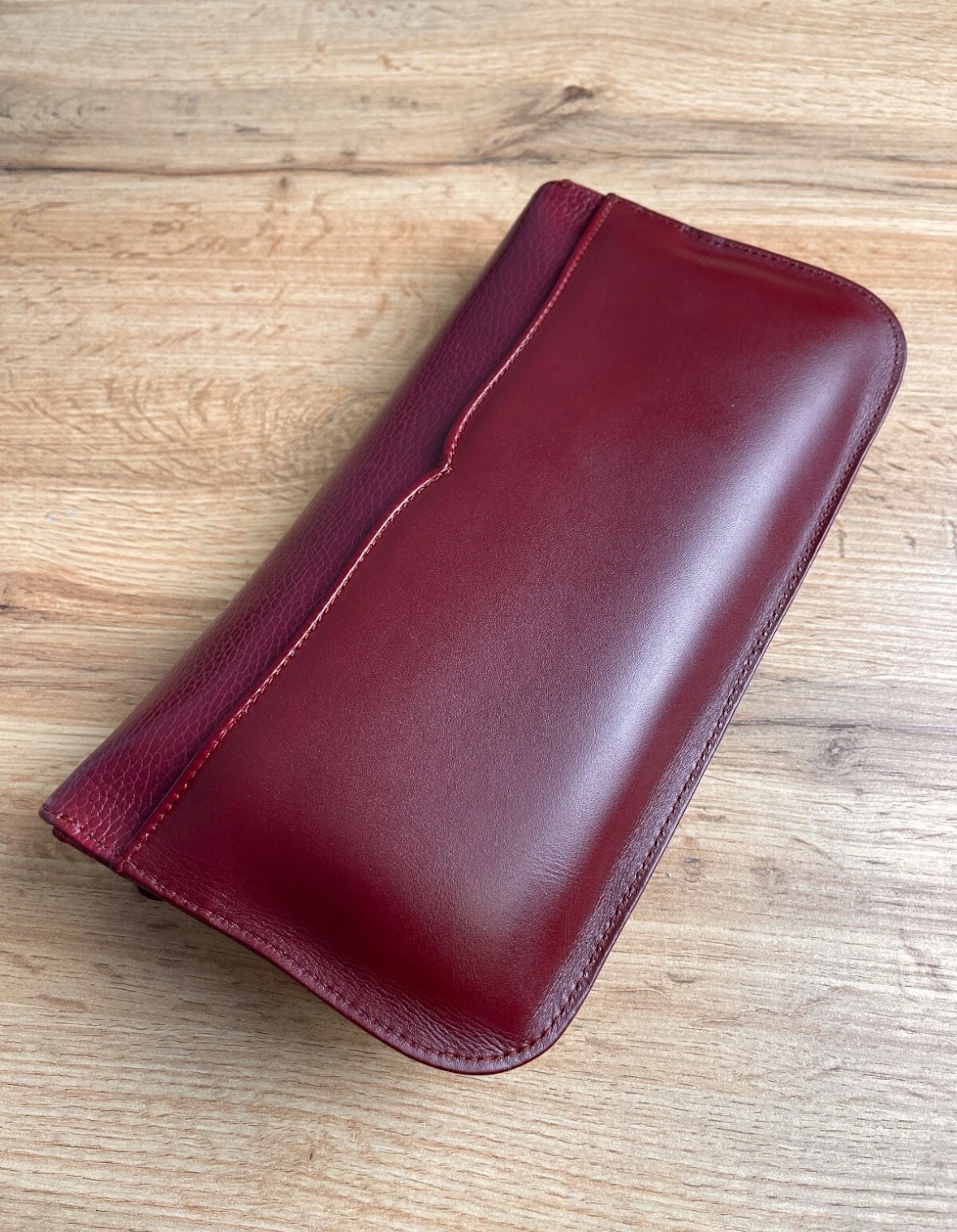 Must de Cartier leather clutch