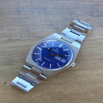 Vintage omega Geneva 