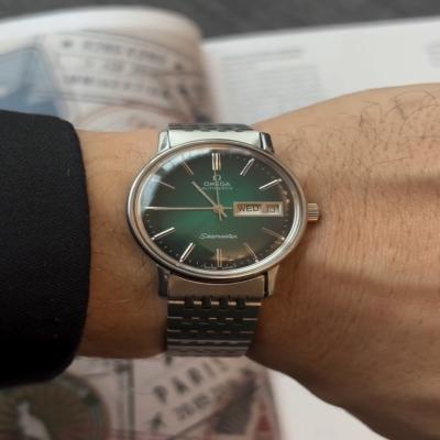 Omega seamaster green